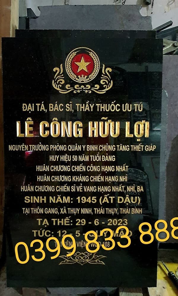 Mẫu bia mộ liệt sĩ 07